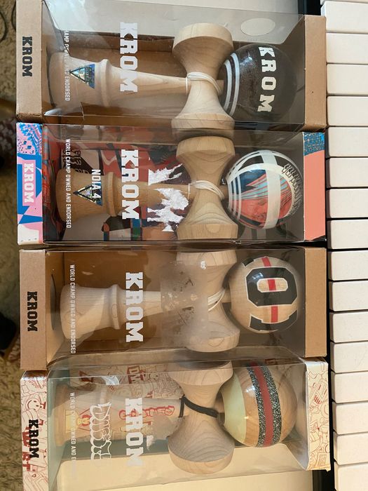 Kendama KROM Noia DJ, BW, strogo