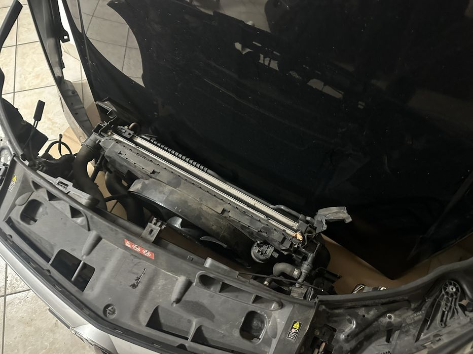 FATA COMPLETA C class W204 Facelift AMG Bara Faruri far capota trager