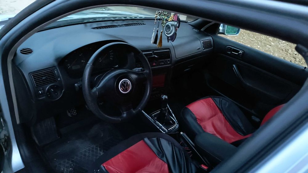 Golf 4, Pentru refăcut s-au dezmembrat! (Motor defect)