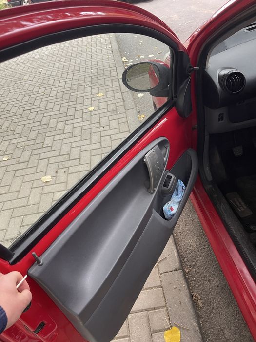 Citroen c1 1.0 бензин 68 кс 2010