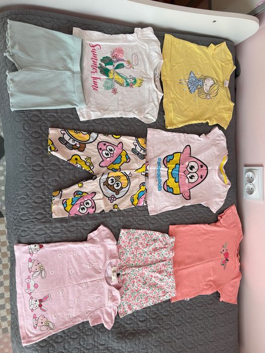 Бебешки лотове на символични цени размери 68-80 нови и използвани