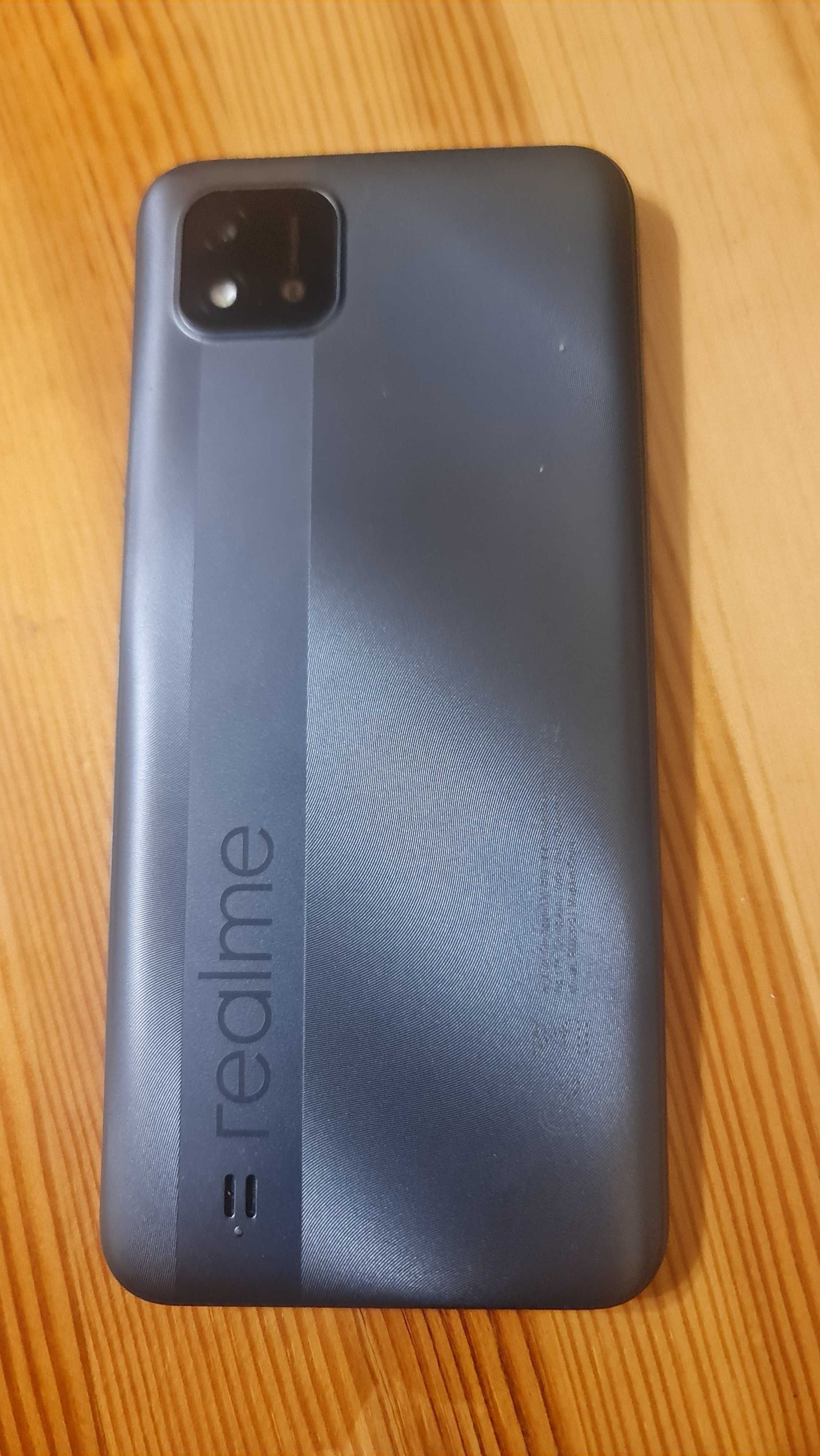 Realme c11 телефон капака му трябва смяна