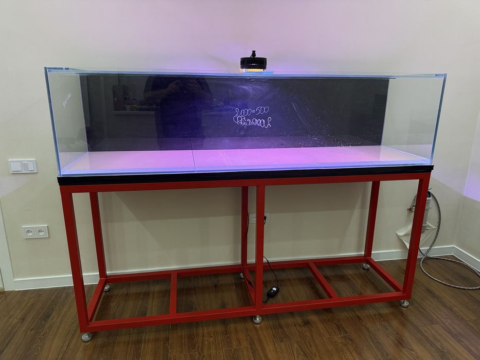 500 литров с тумбой 2 метра