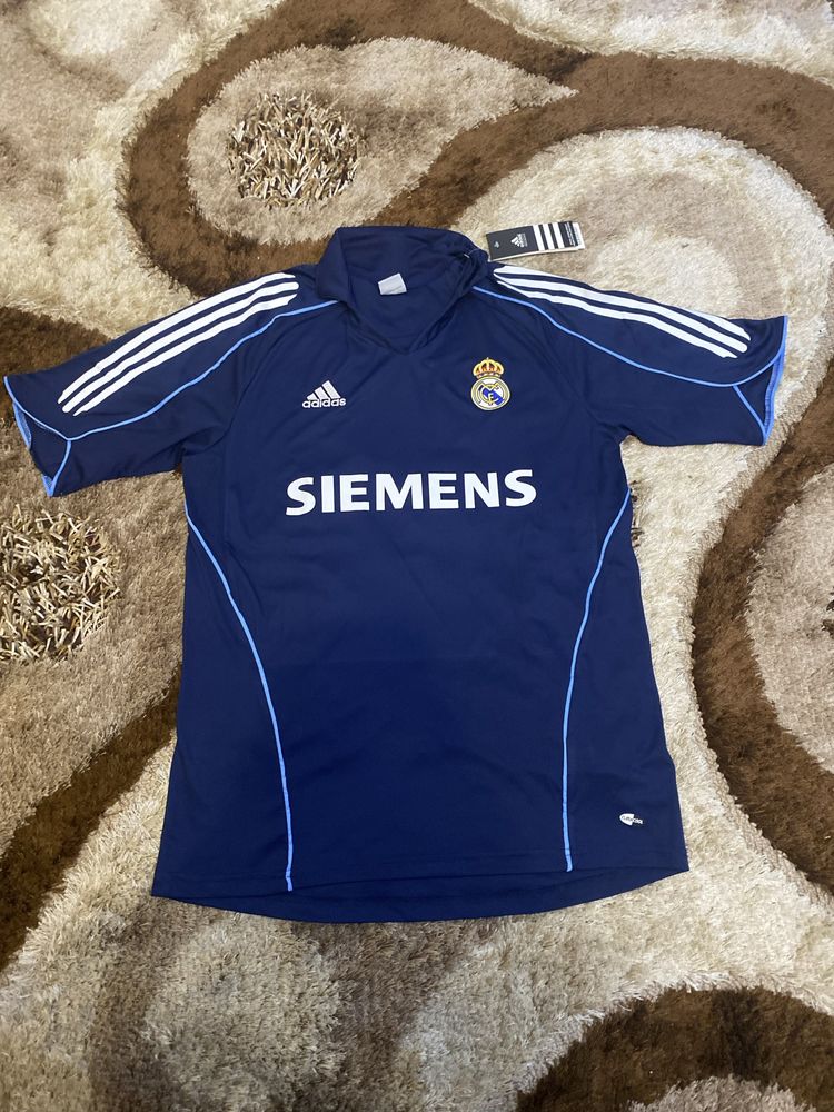 Tricou Real Madrid Owen( Defect Nameset Scris in oglinda)