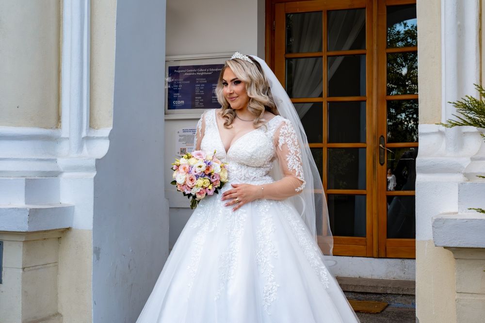 Vând rochie superba de mireasa!