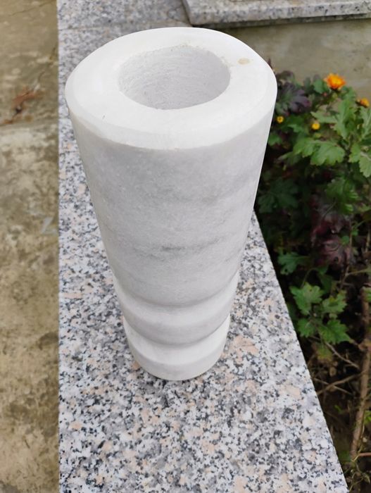 Vînd Felinare Pentru CIMITIR.+Vaze Flori.