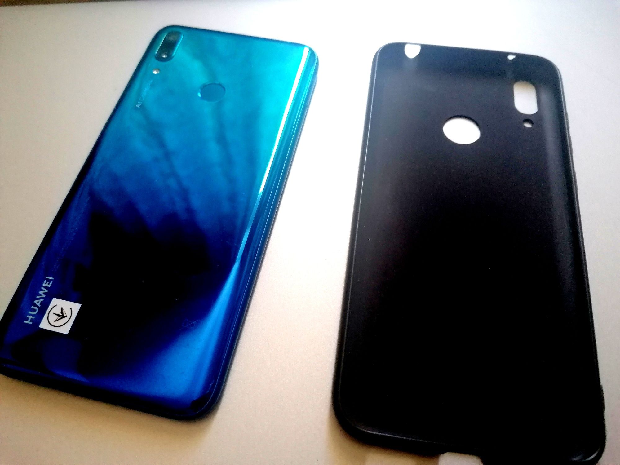 Vând Telefon Huawei Y7 2019, blue