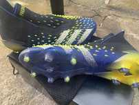 Ghete de fotbal adidas PREDATOR FREAK + FG