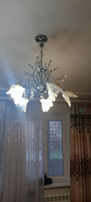 Продам разные люстры!
