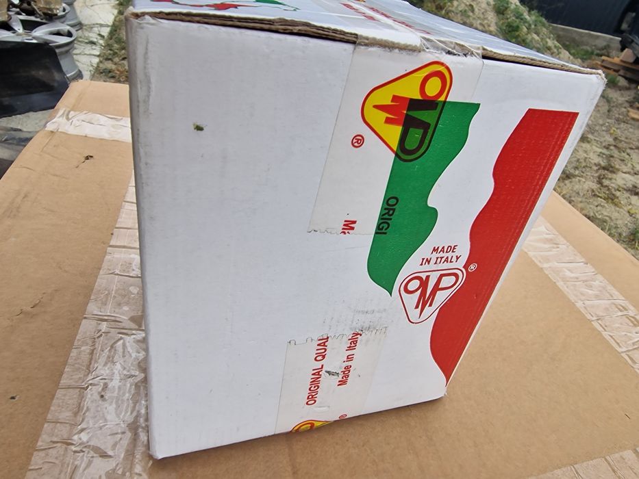 Pompa apa tractor fiat toată gama pe original preț în funcție de model