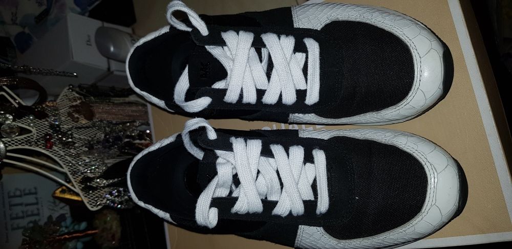 Adidasi Michael Kors Usa /36
