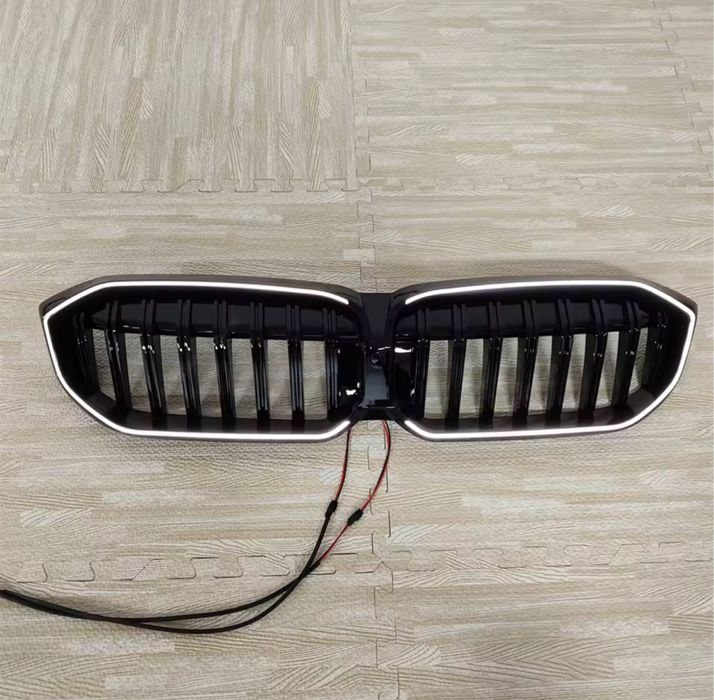 Set grile led G20 facelift lci Bmw Seria 3 iluminata luminata negru