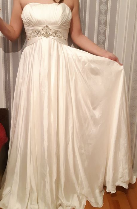 Продаю платье для принцессы