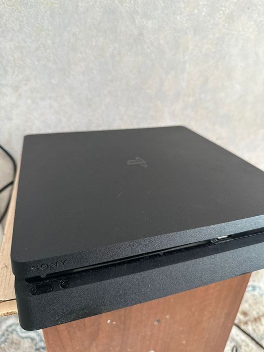 PlayStation 4, slim 1 терабайт