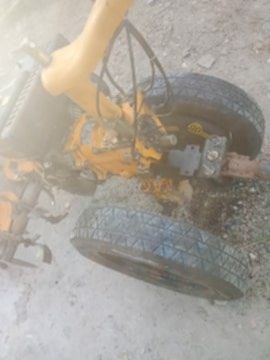 Motocultor 7cp cu coasa și remorca