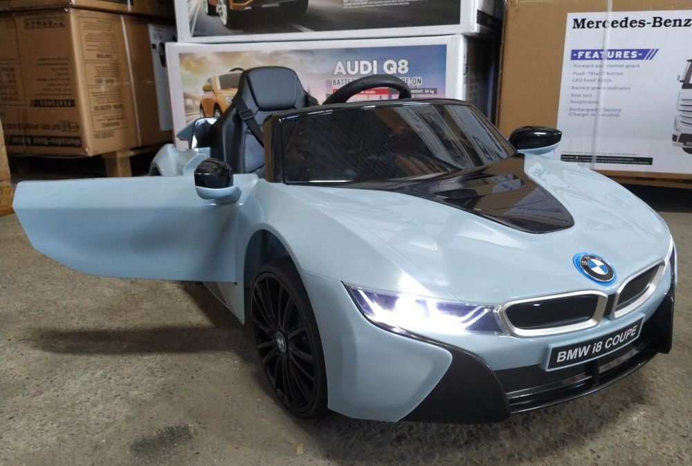 Masinuta electrică pentru copii BMW I8 Coupe 12V 2x20W #Blue
