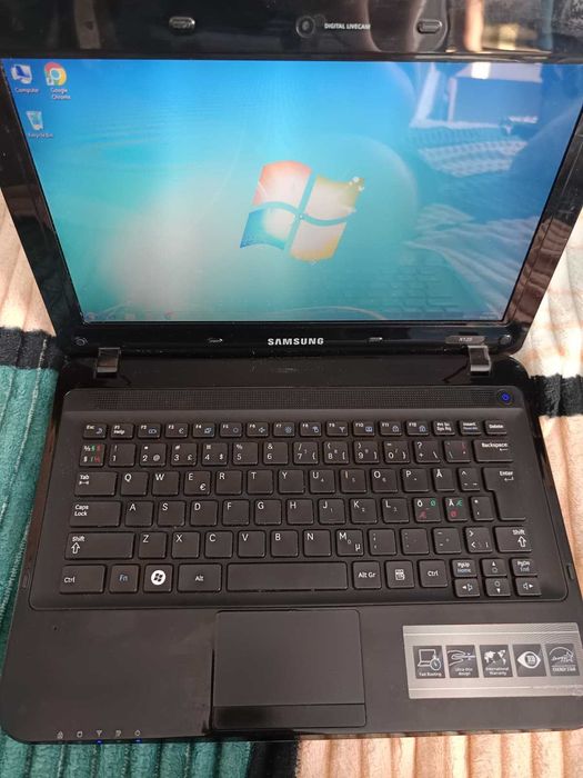Laptop Samsung X125