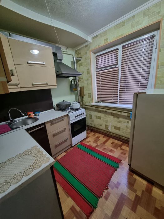 2 xonali uy sotiladi Fargona shahar Burj apteka oldida 1 etaj