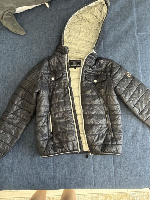 Продам осенне-весеннею куртку