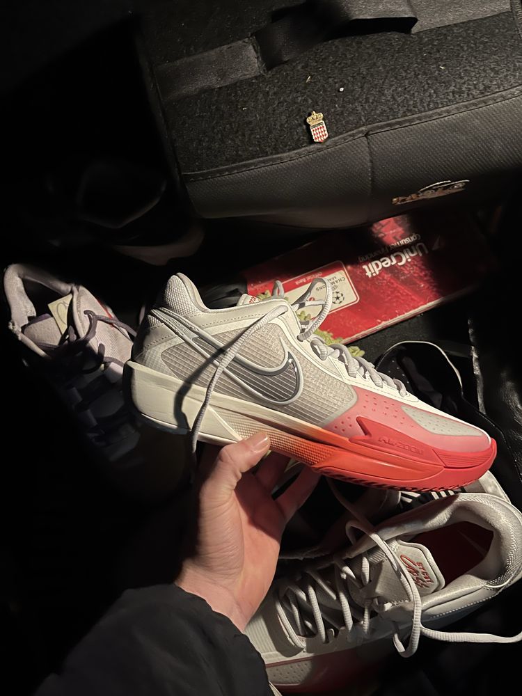Nike gt cut cross 43