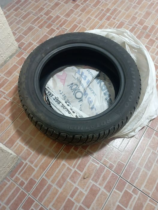 Срочно продам сегодня зимние баллоны шиповый yokohama , в хорошем сост