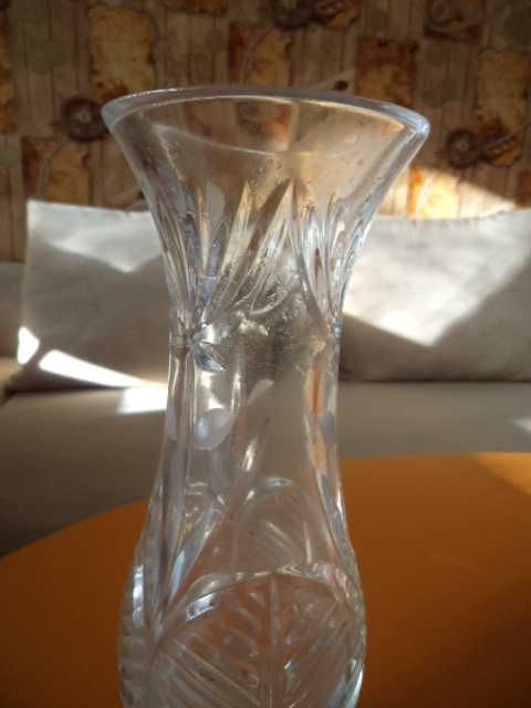 стъклена ваза ,.,