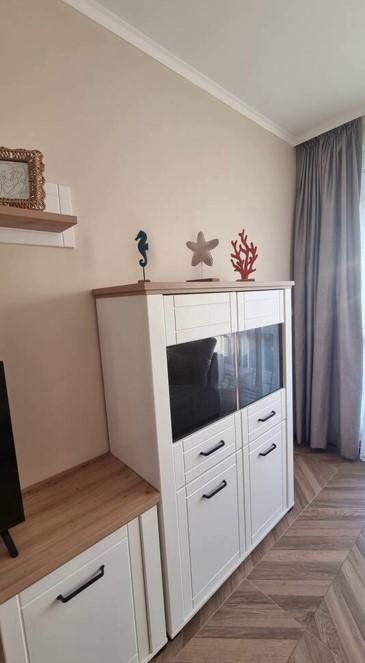 Дава се под наем Двустаен апартамент в Бургас, Сарафово - 75 кв.м за 714 € - Снимка #7