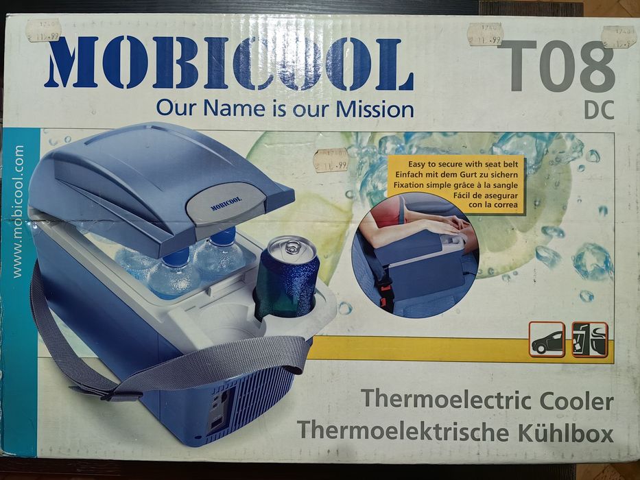 Термоелектрическа хладилна кутия Mobicool T08