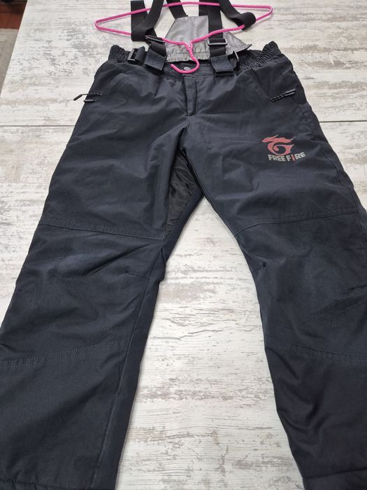 Продам зимние штаны для мальчика