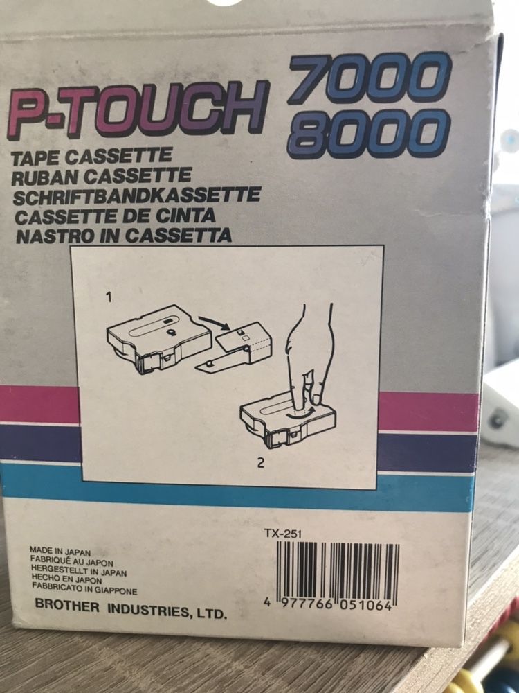 Brother p-touch 7000 Epson T0501 и Т2431 Тонер Черен
