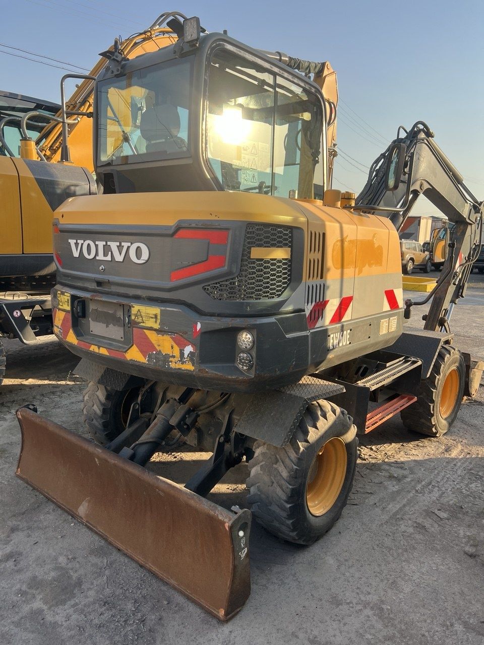 Продается экскаватор VOLVO EW6OE 59 000 у.е