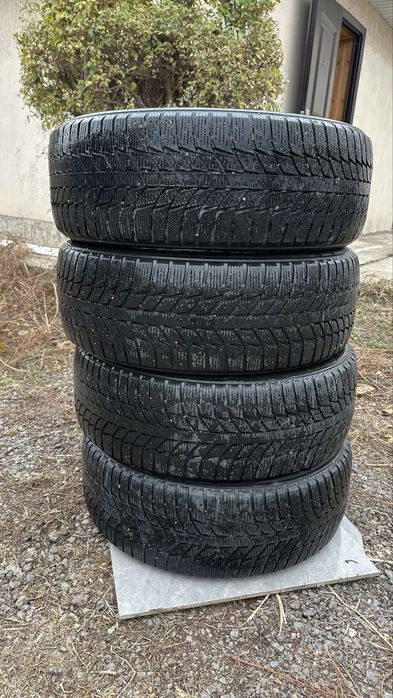 Шины зимний в хорошем состояний