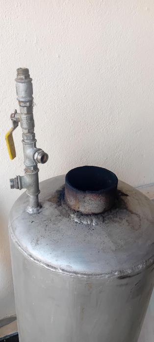 Cazan de baie cu focar