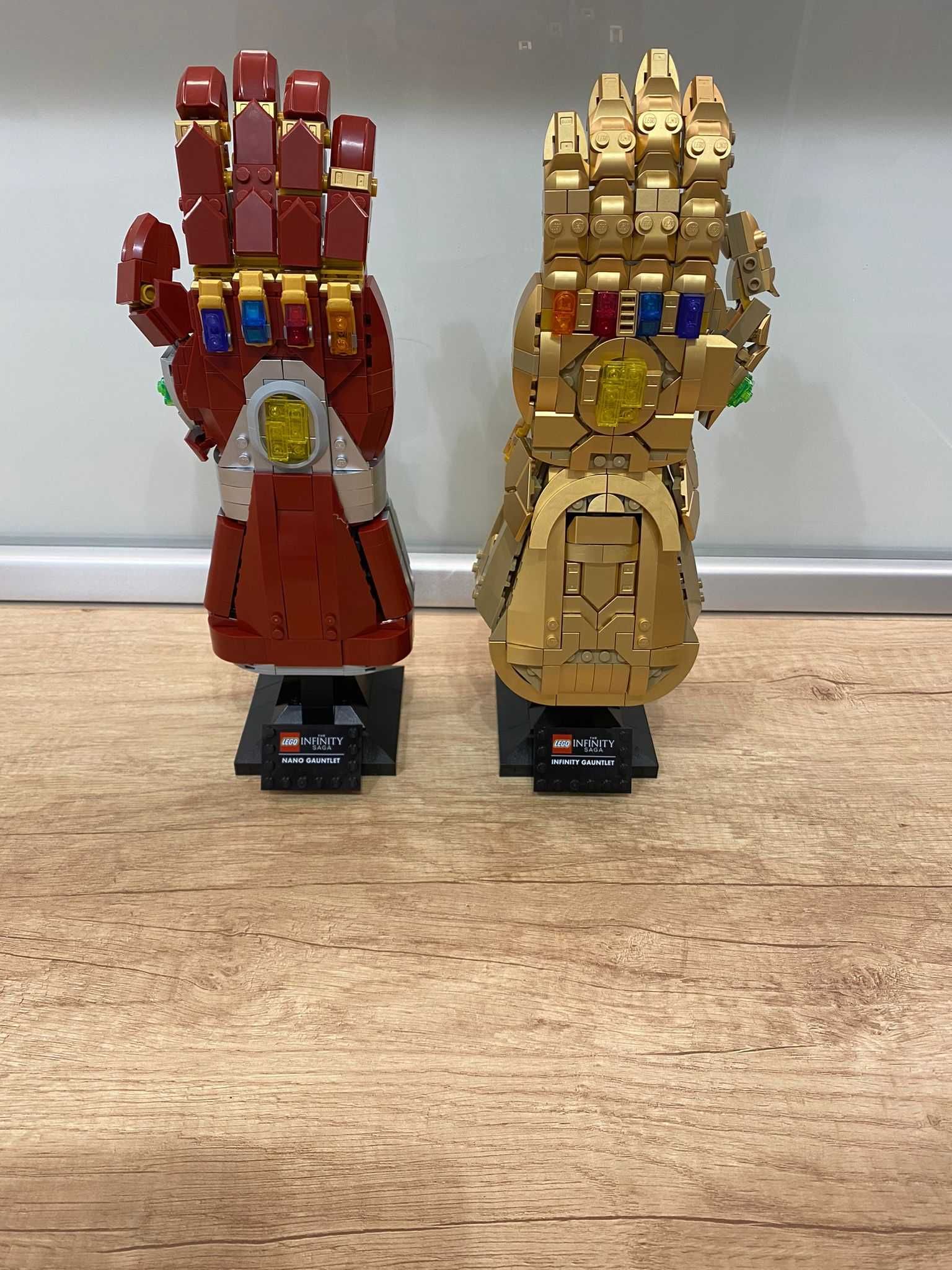 Lego Infinity Gauntlet 76191 si Nano Gauntlet 76223