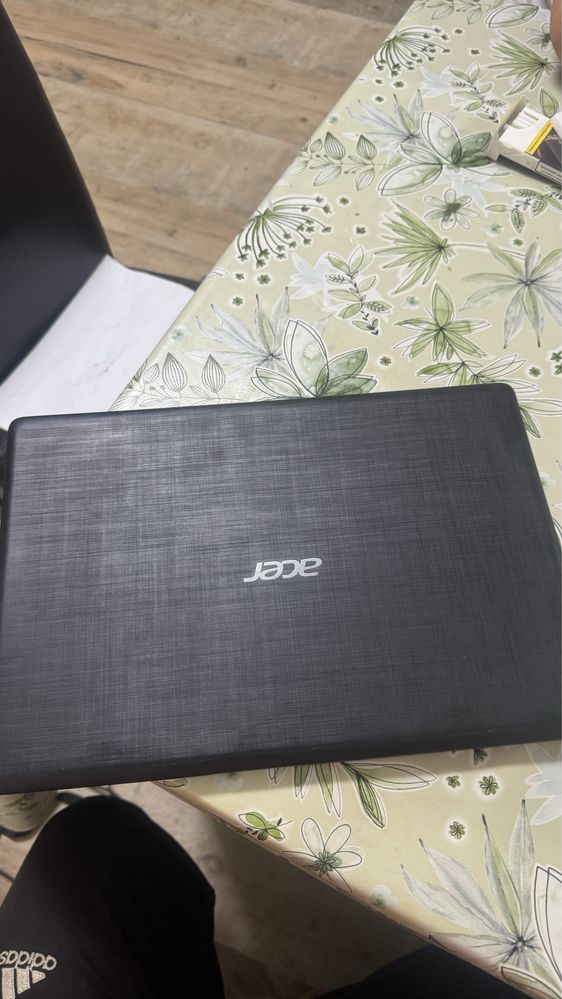 Dezmembrez Laptop Acer Swift SF114-31