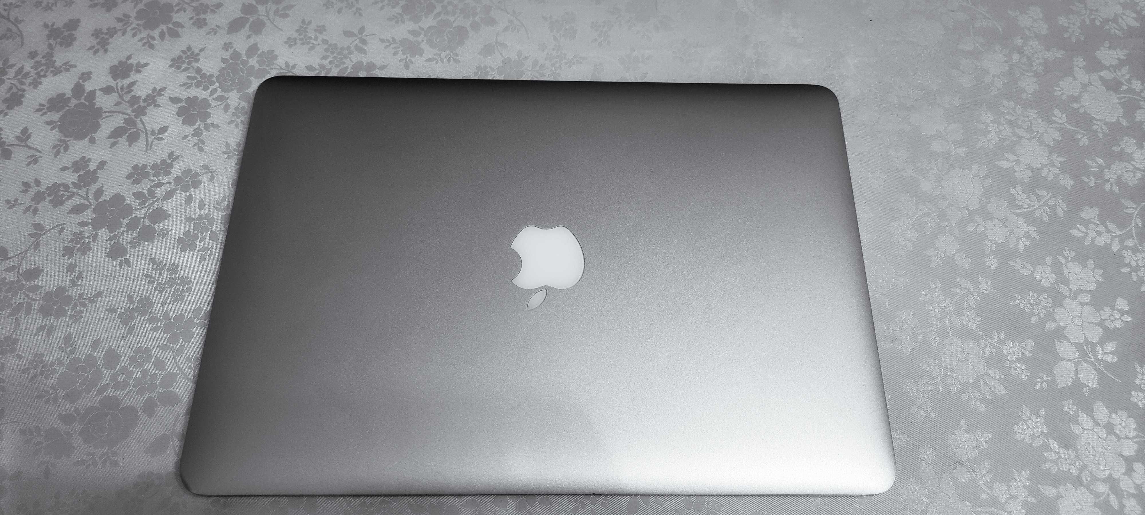 MacBook Air (13-inch, Early 2015), 128 GB