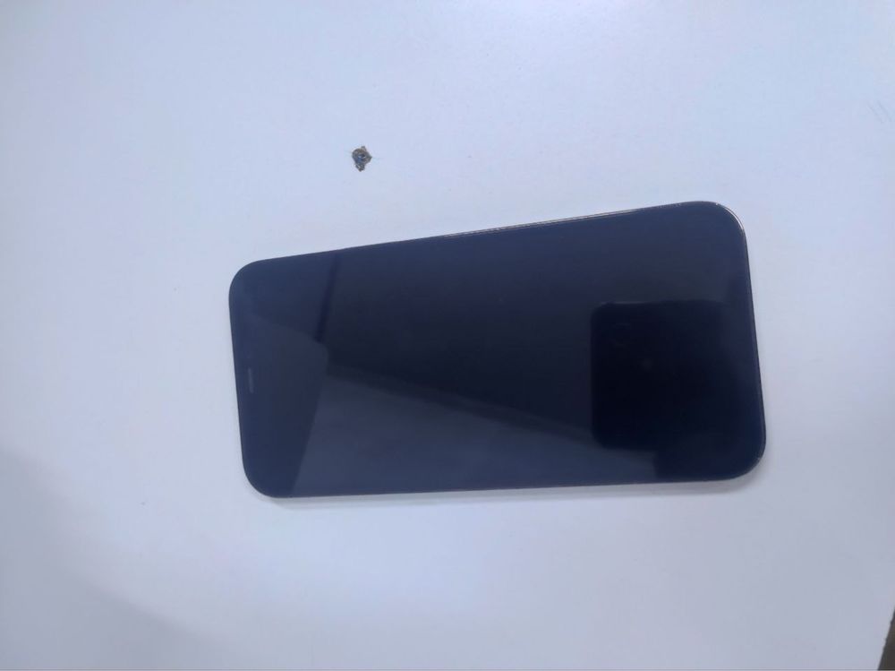 Telefon iphone 12 pro