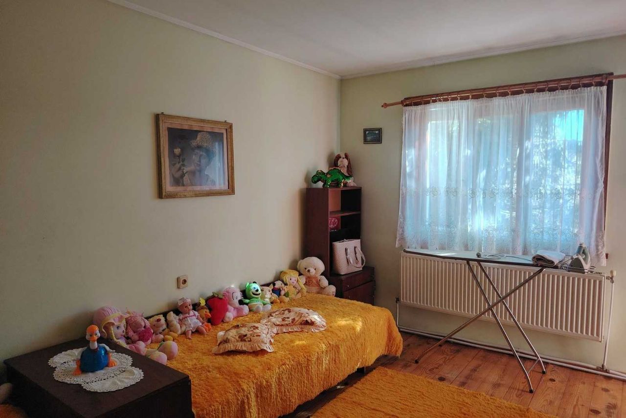 Продава се Къща в Левски - 340 кв.м за 180 €/кв.м - Снимка #18