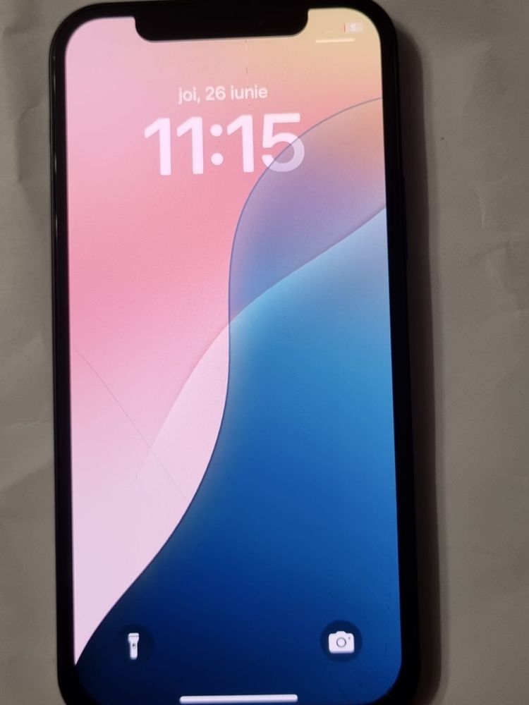 Vînd iphone 12  .
