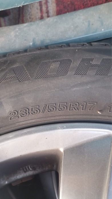 Vand cauciucuri 235/55R17