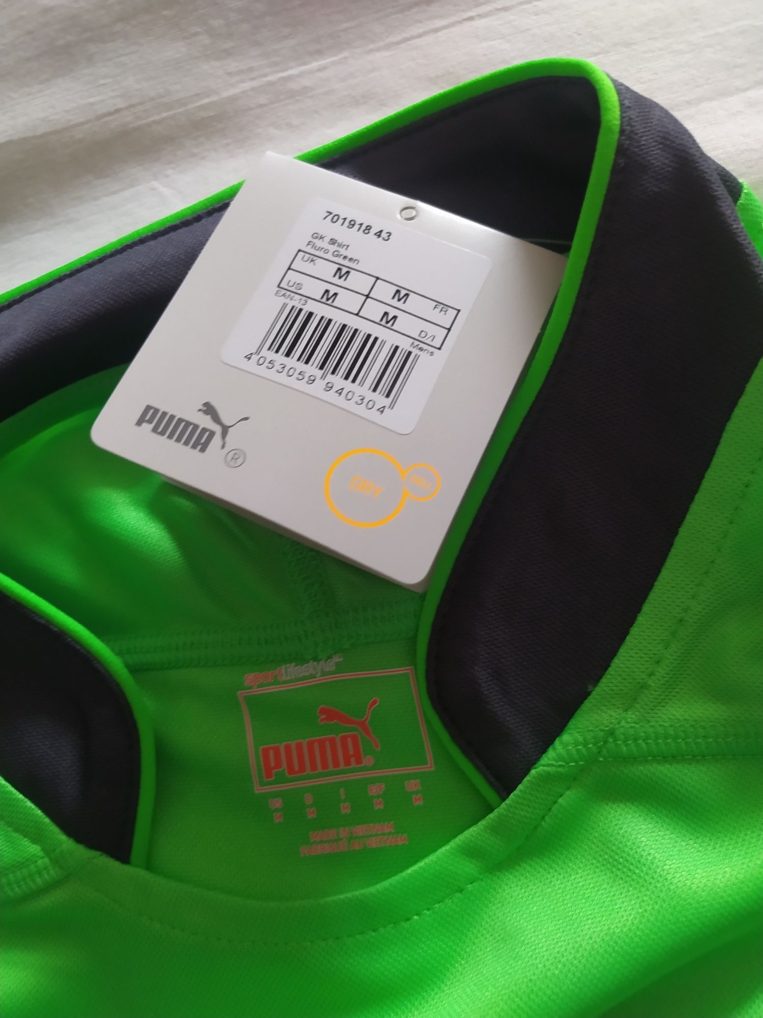 Нова вратарска фланелка Puma, разм.М