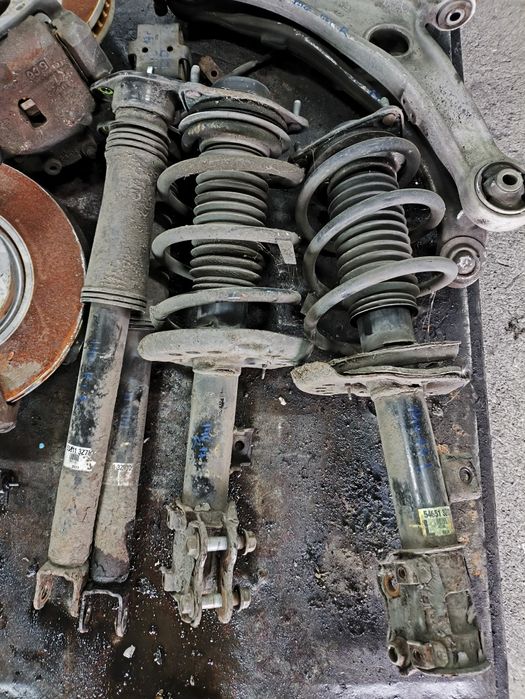 Амортисьор/амортисьори за Hyundai i40