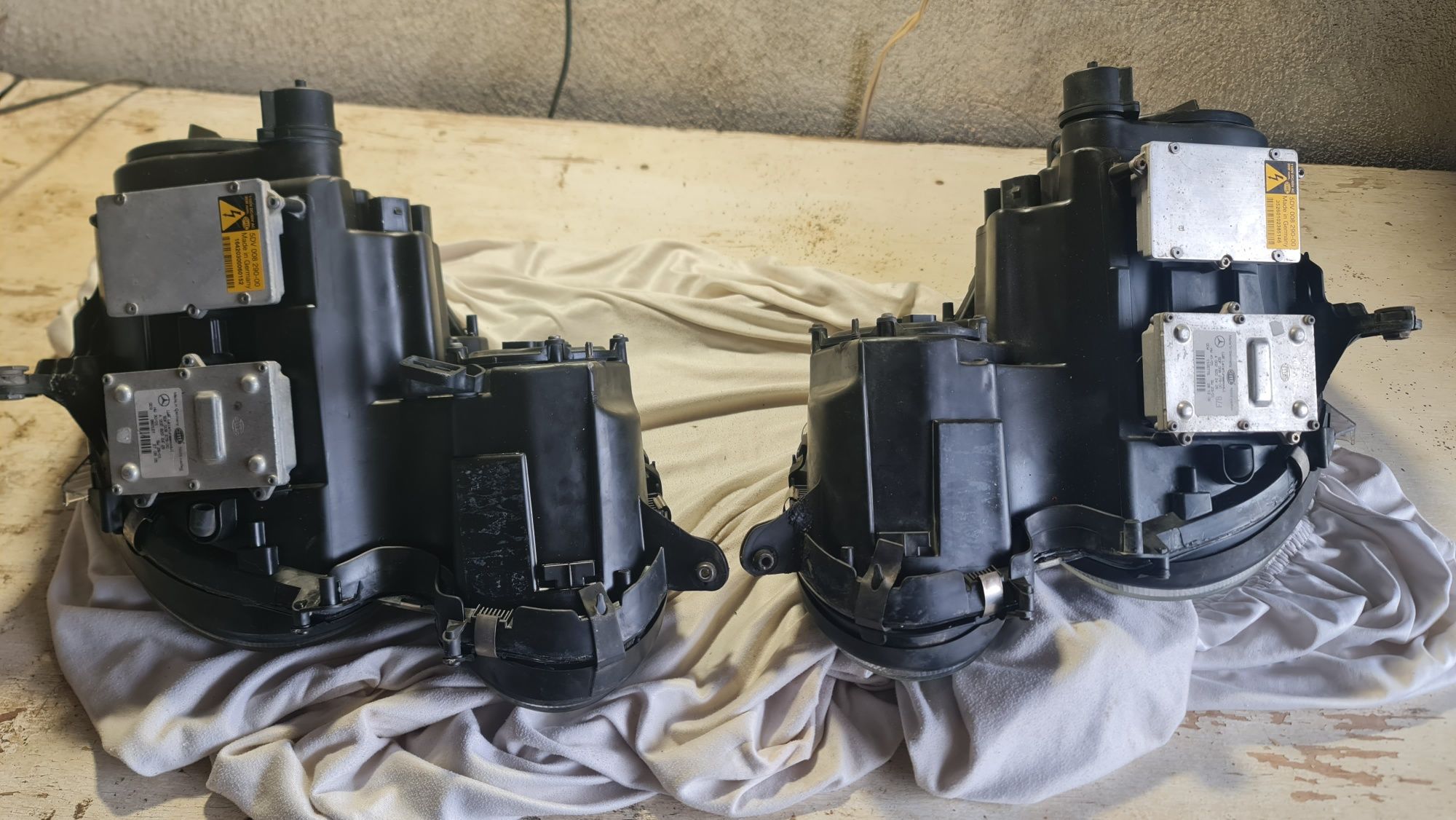 Биксенон фарове за Мерцедес w211/Mercedes w211