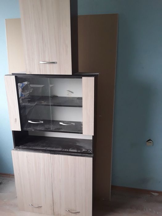 Шкафове за горен ред