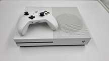 Xbox One Seria S [Amanet Club Caro]