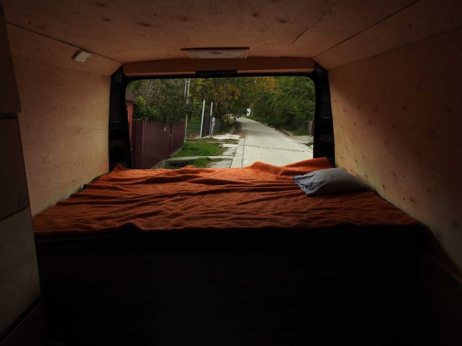 Fiat Ducato Campervan – Gata de Aventură, Stealth Edition!
