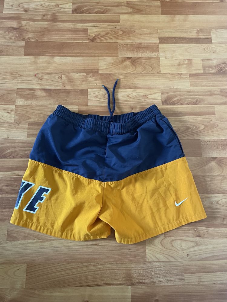 Pantaloni scurti Nike