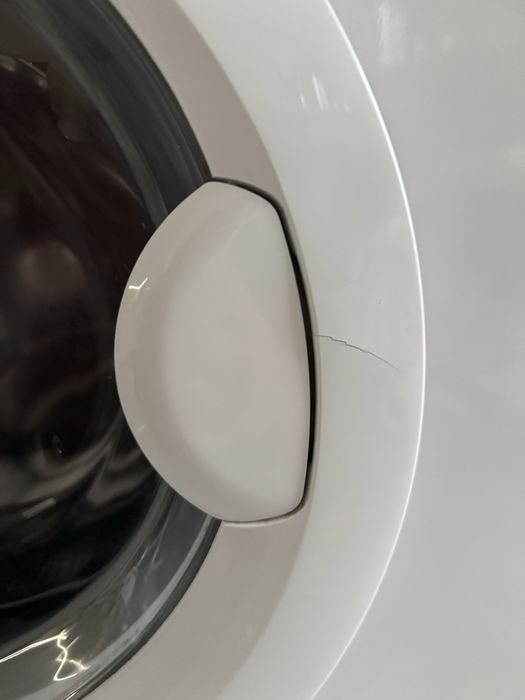 Пералня със сушилня Electrolux за вграждане