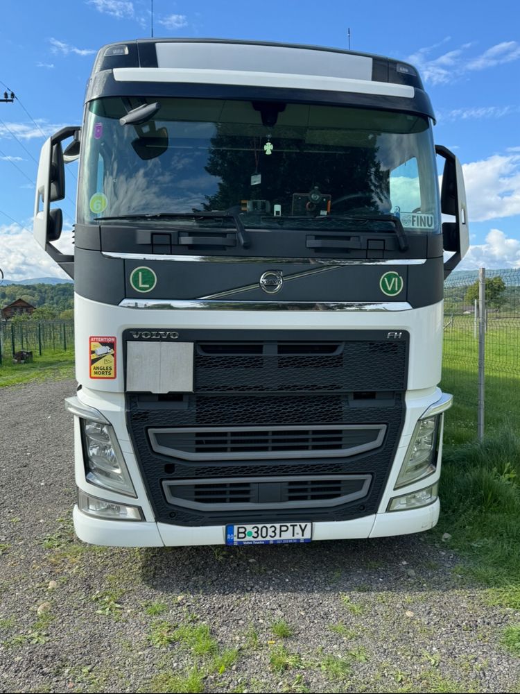 Ansamblu Volvo FH500 Mega-Semiremorca krone