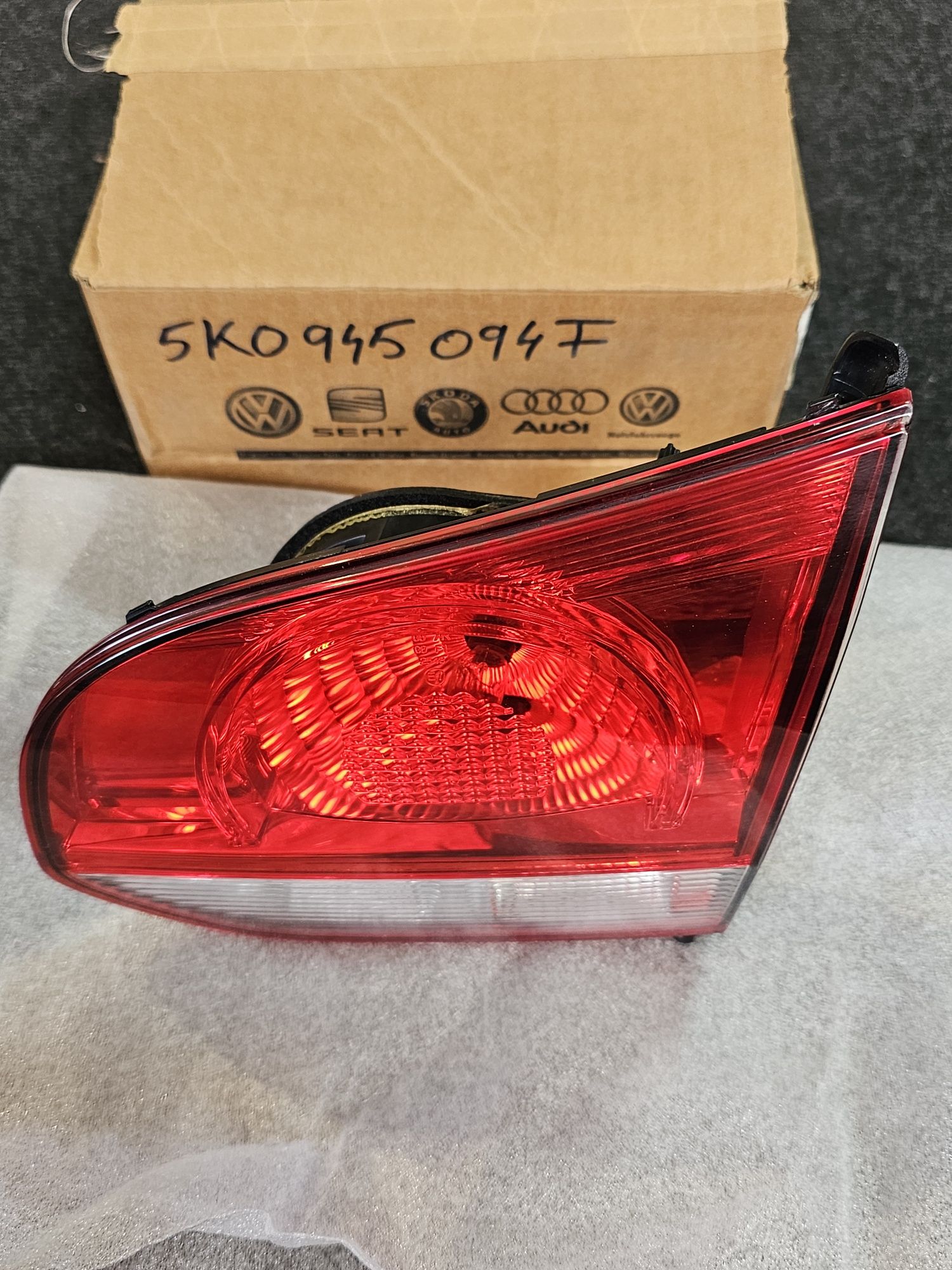 Stop haion Volkswagen Golf 6 hatchback 

Cod Oe: